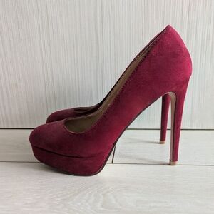 Red Velvet Heel Pumps
